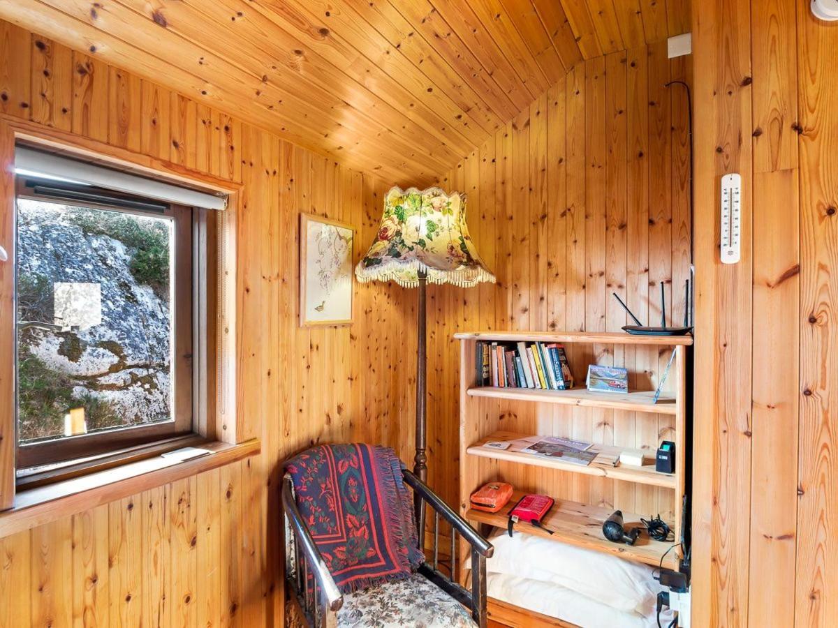 Seaside Log Cabin, Carna Villa Esterno foto